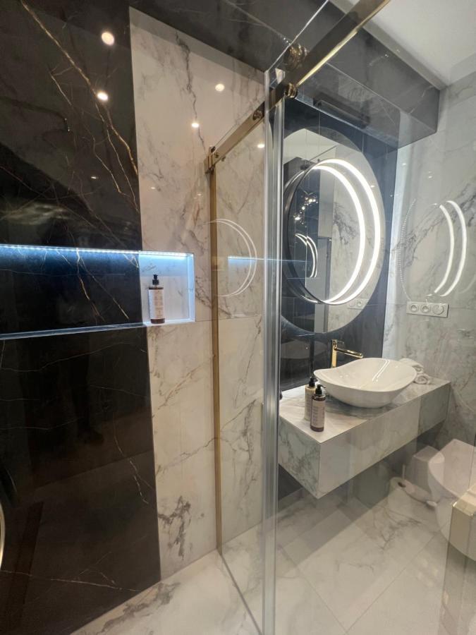 Coco Elite Apartments ザトル エクステリア 写真